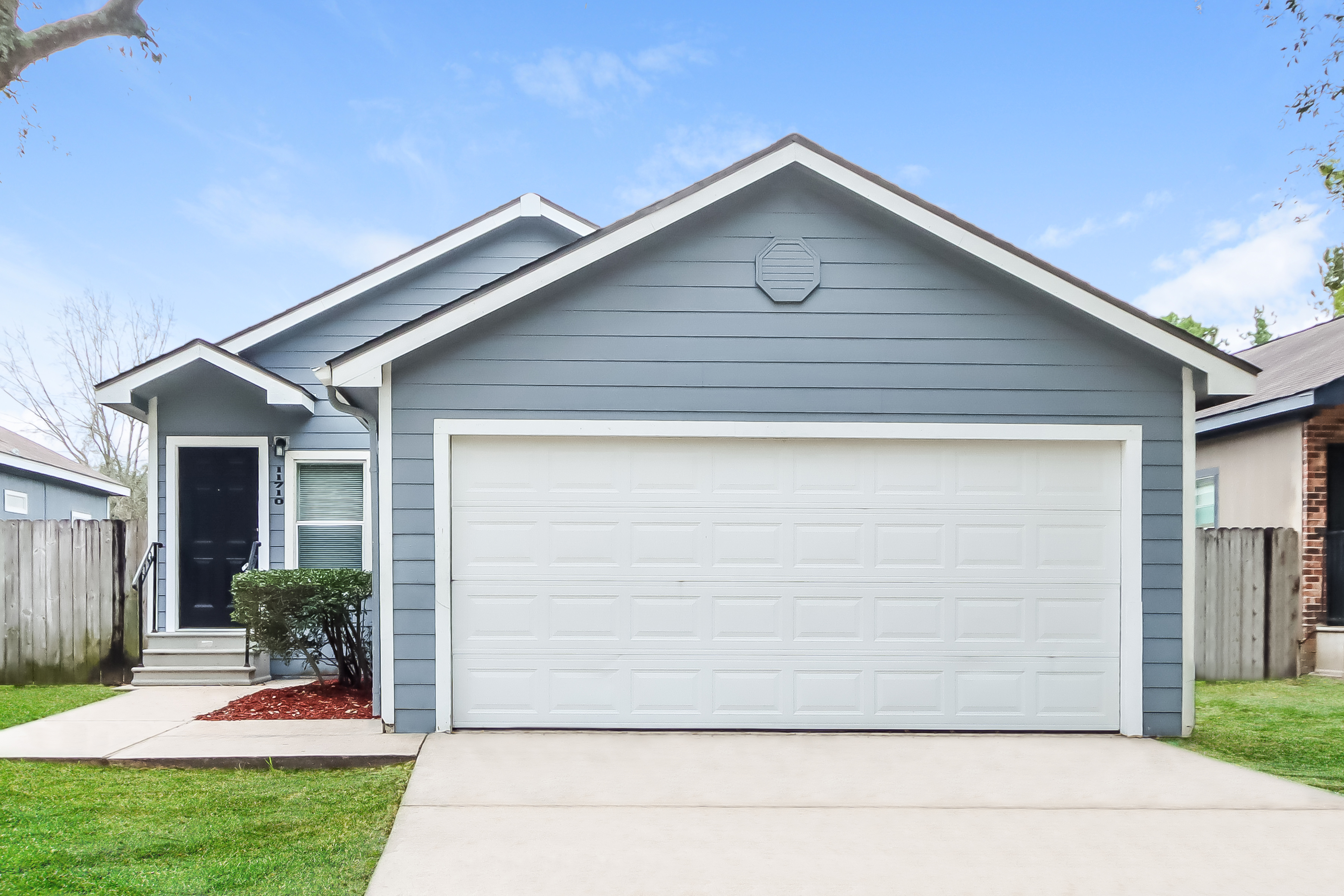 11710 Greencanyon Dr Houston, TX 77044